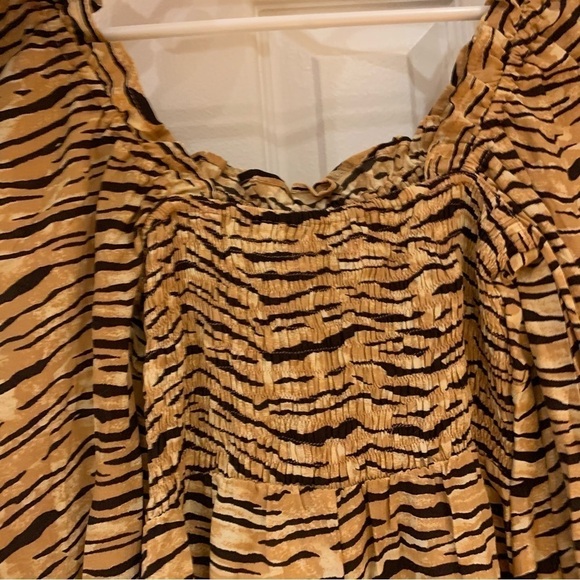 Faithfull the Brand Ira Mini Dress Wyldie Animal Print - Picture 4 of 10